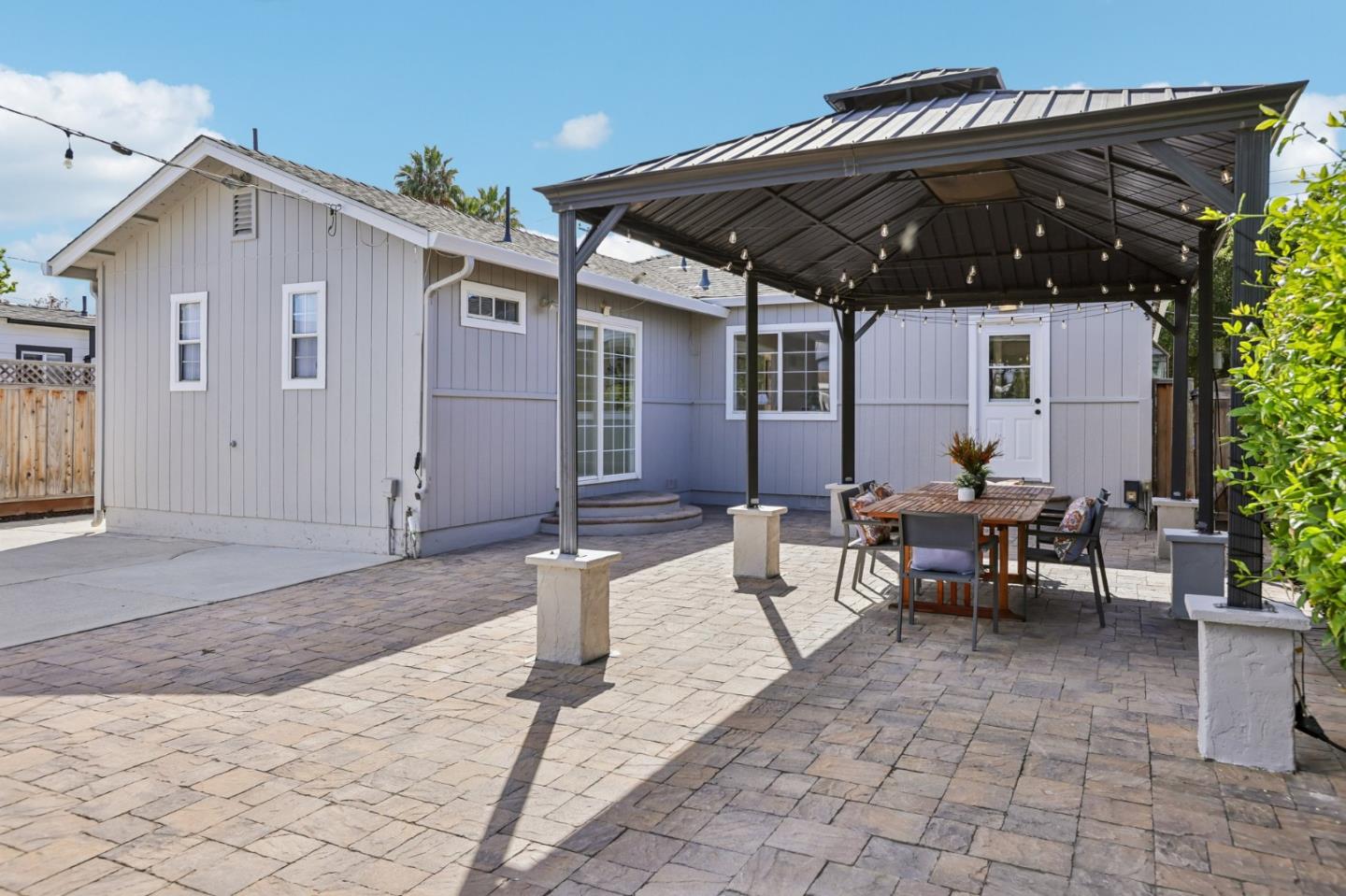 Property photo 37