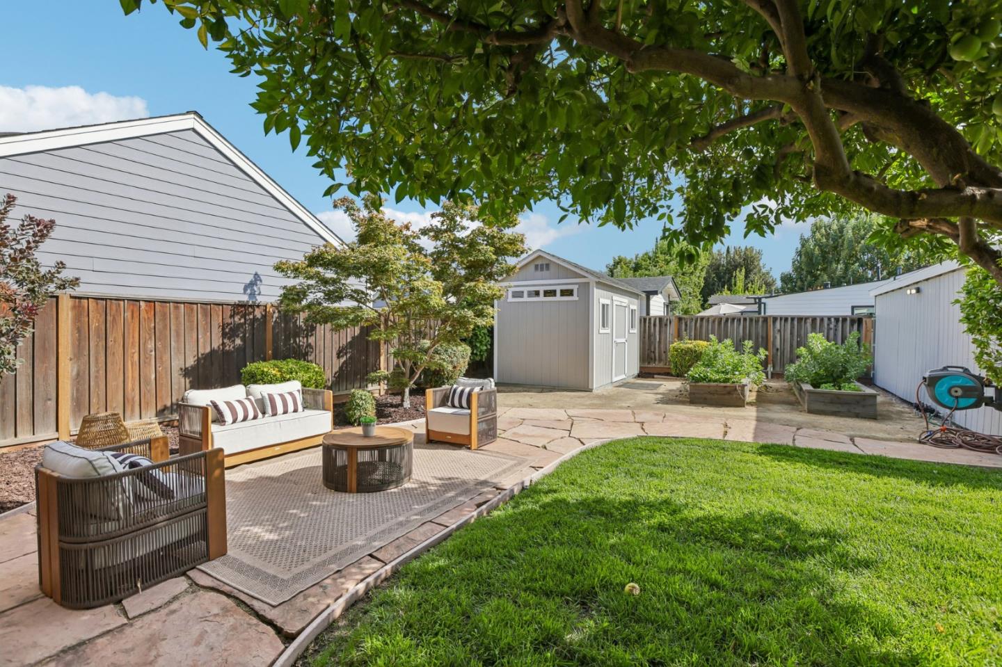 Property photo 43