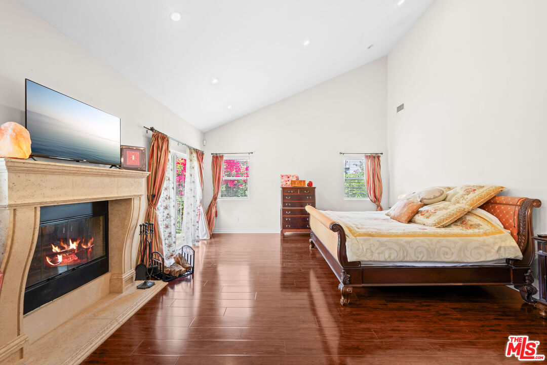 Property photo 43