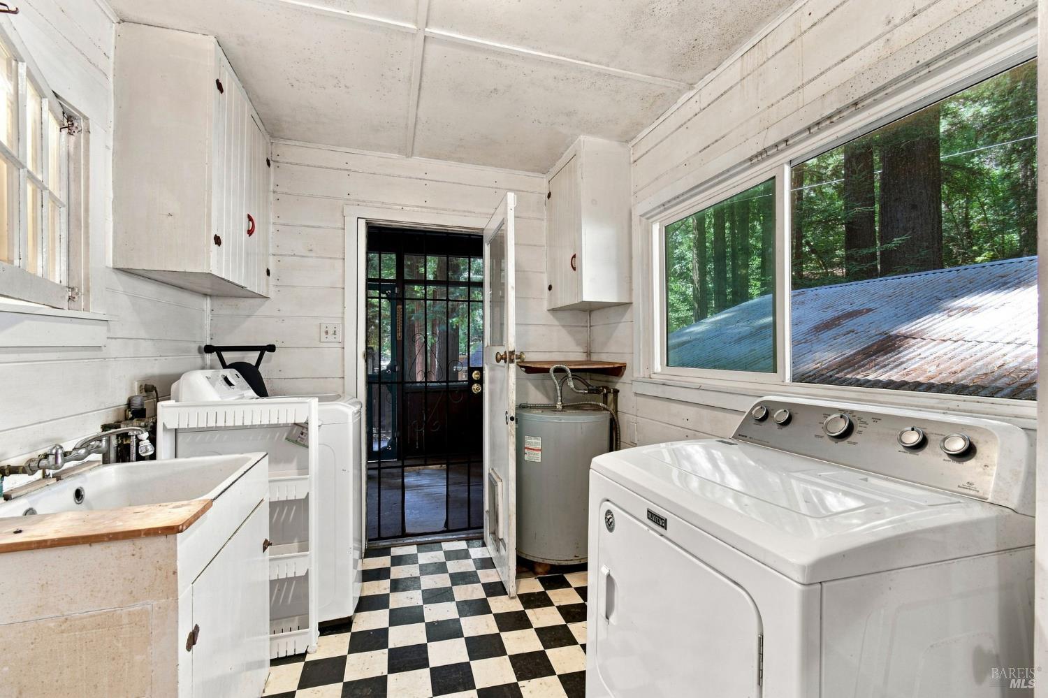 Property photo 33