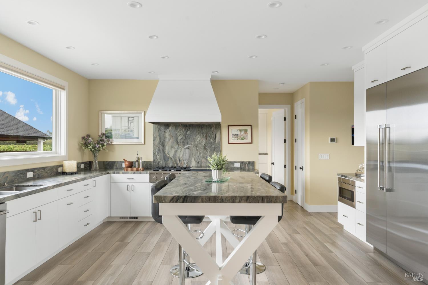 Property photo 30