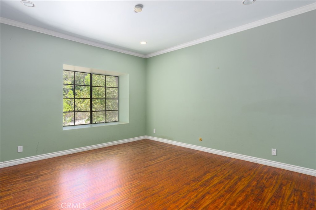 Property photo 44