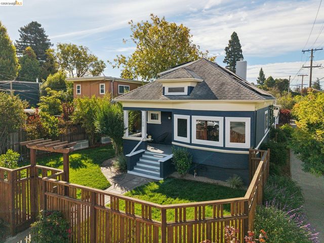 Property photo 38