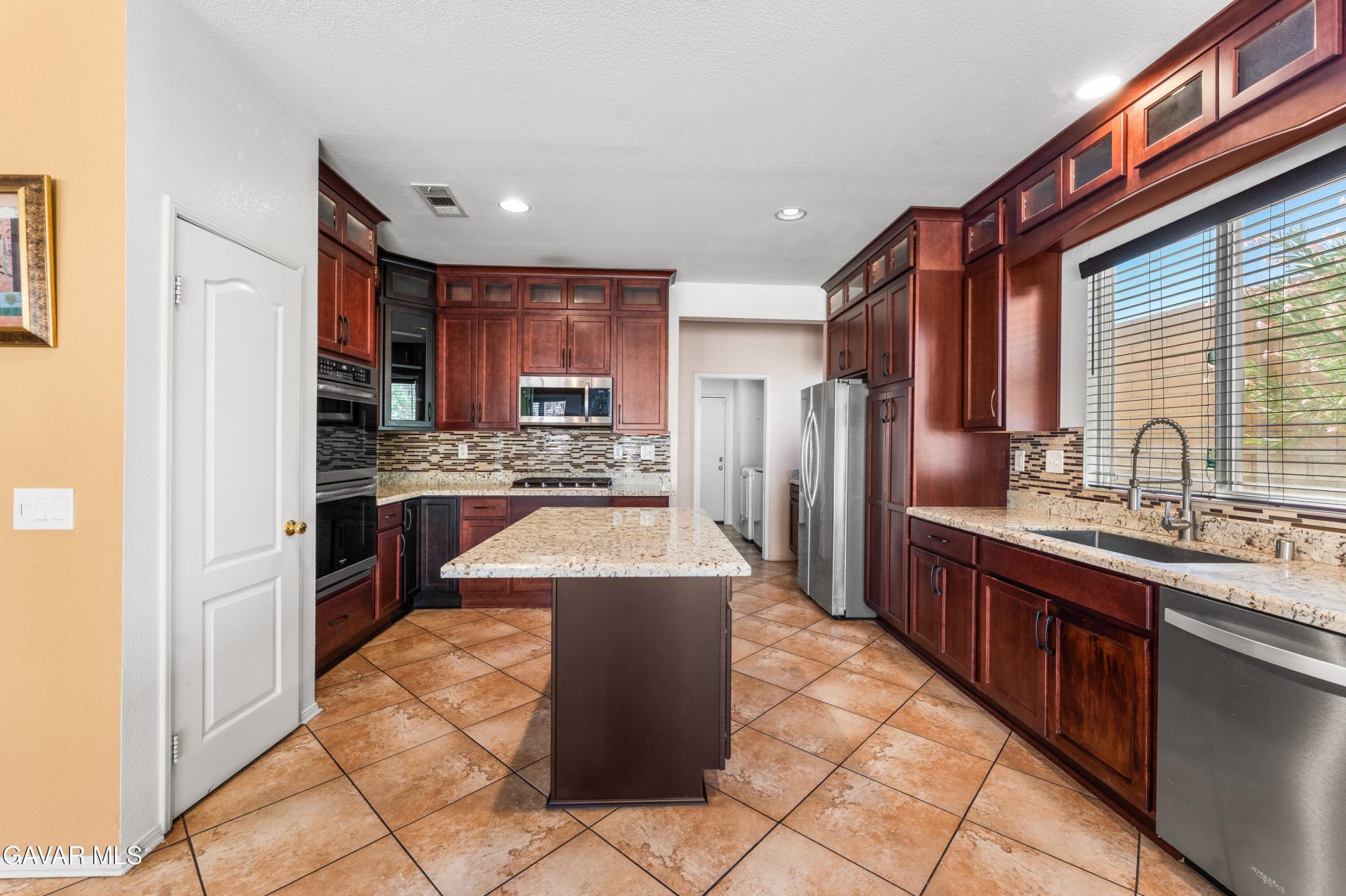 Property photo 23