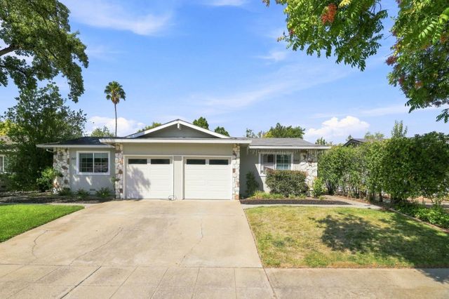 Property photo 30