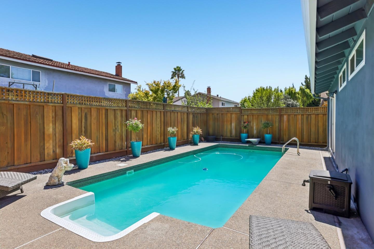 Property photo 38