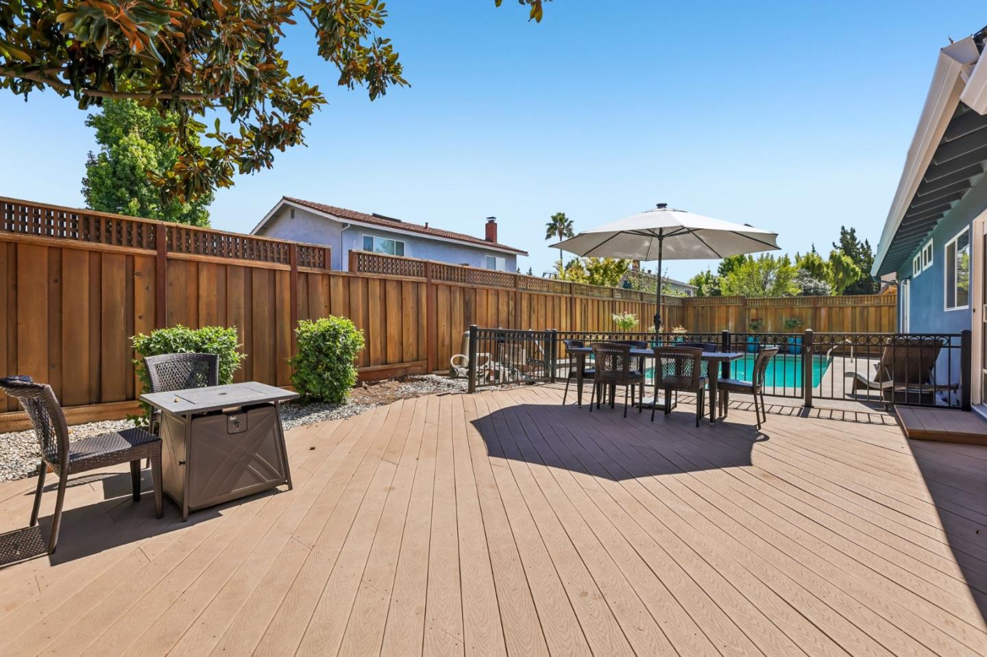 Property photo 40