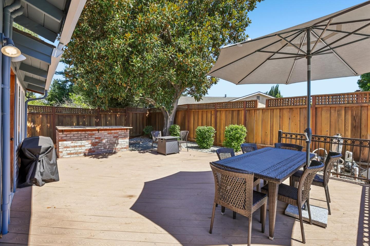 Property photo 42