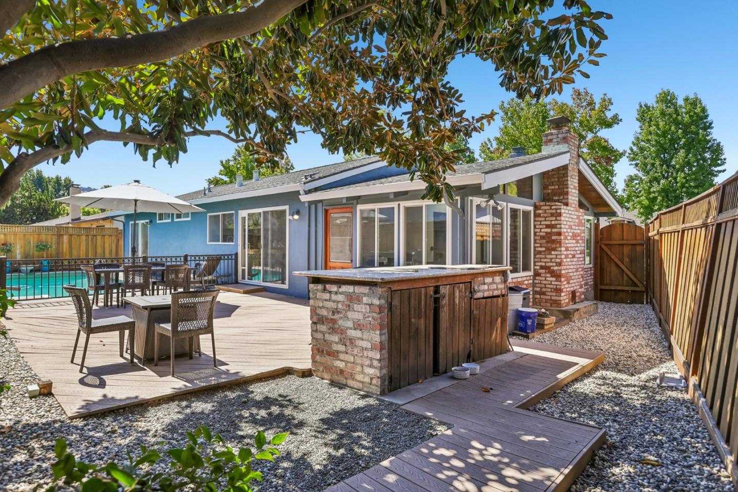 Property photo 44