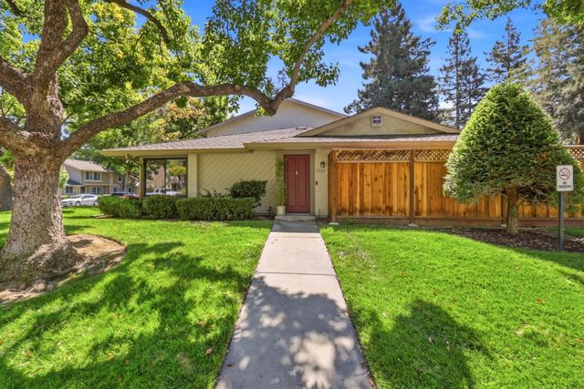 Property photo 40