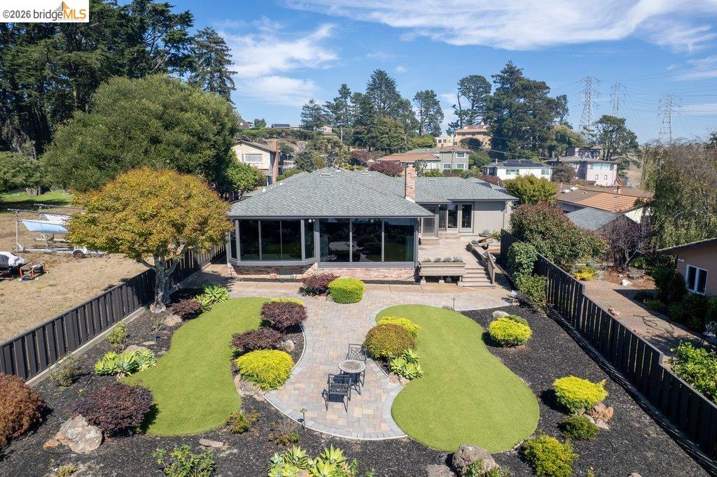 Property photo 33