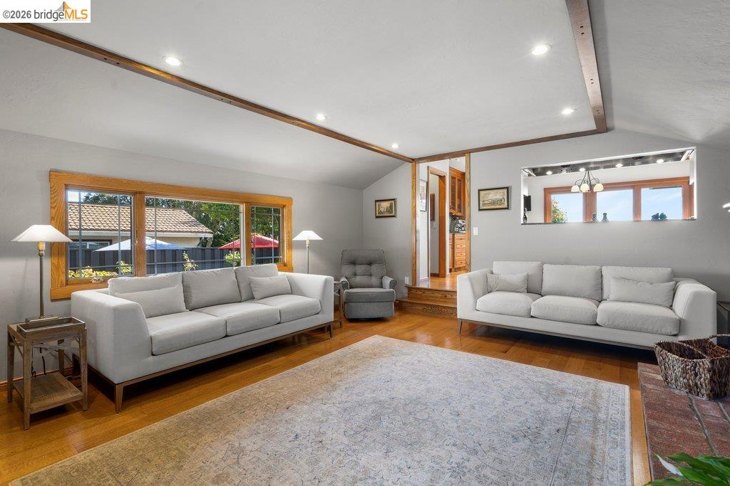 Property photo 43