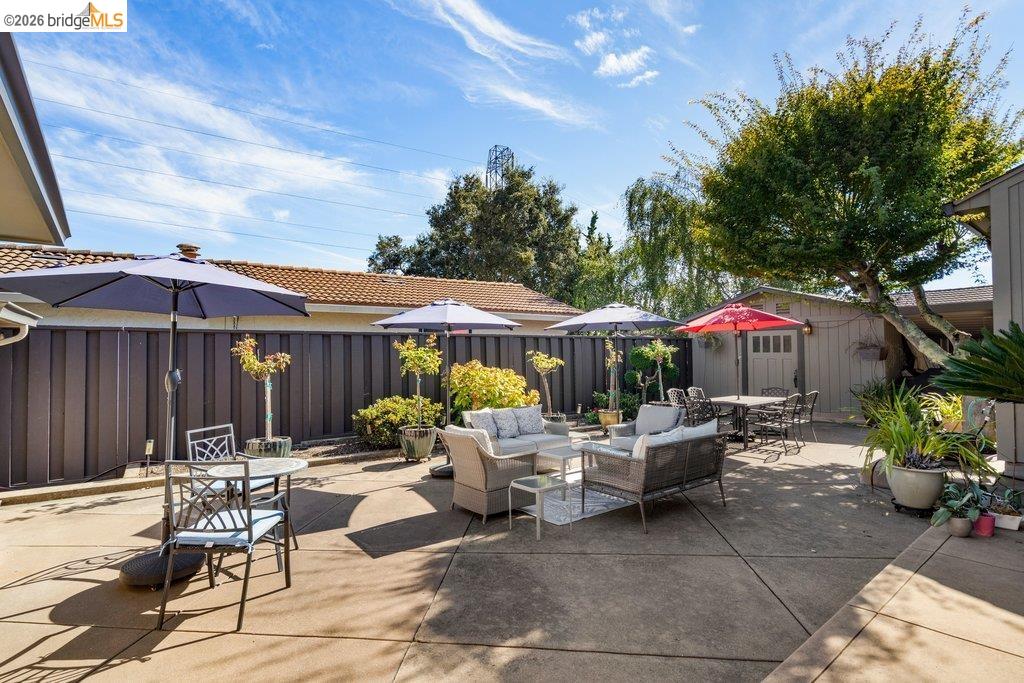Property photo 44