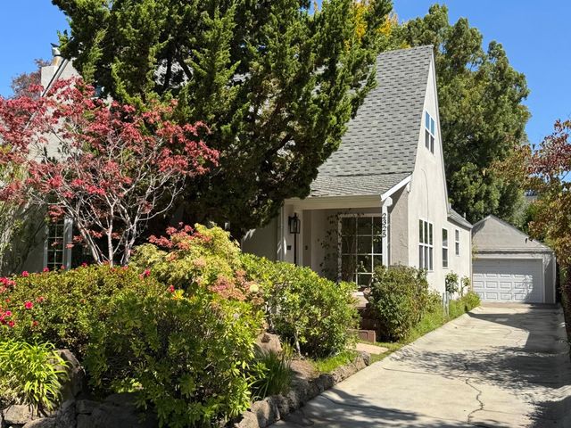 Property photo 40