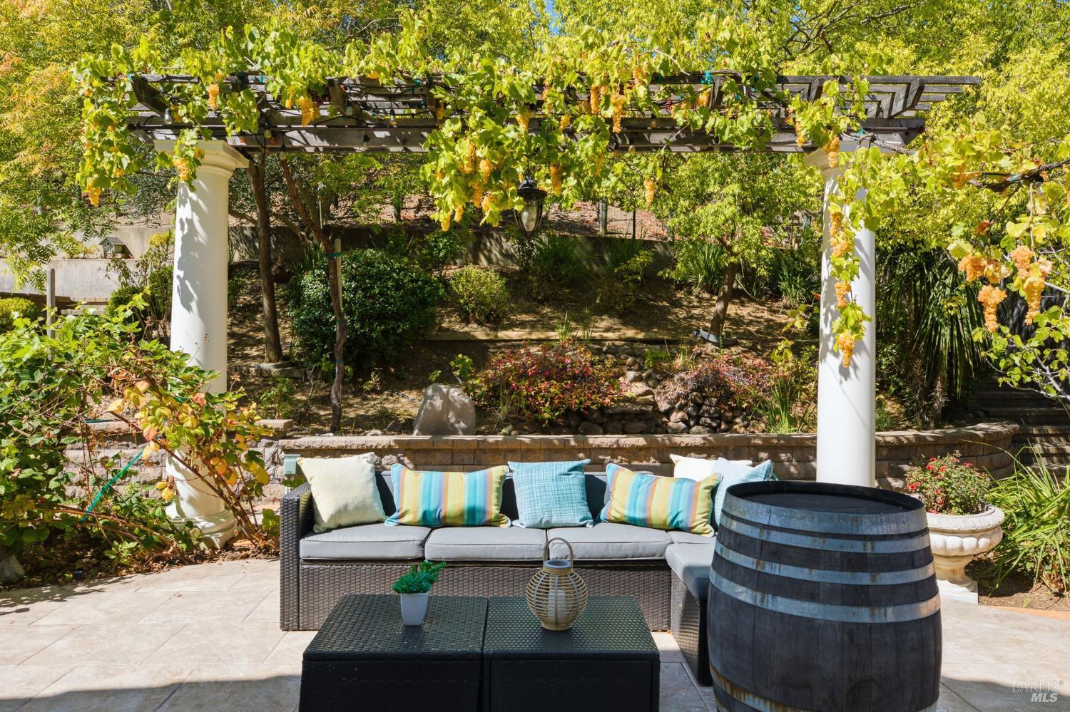 Property photo 33