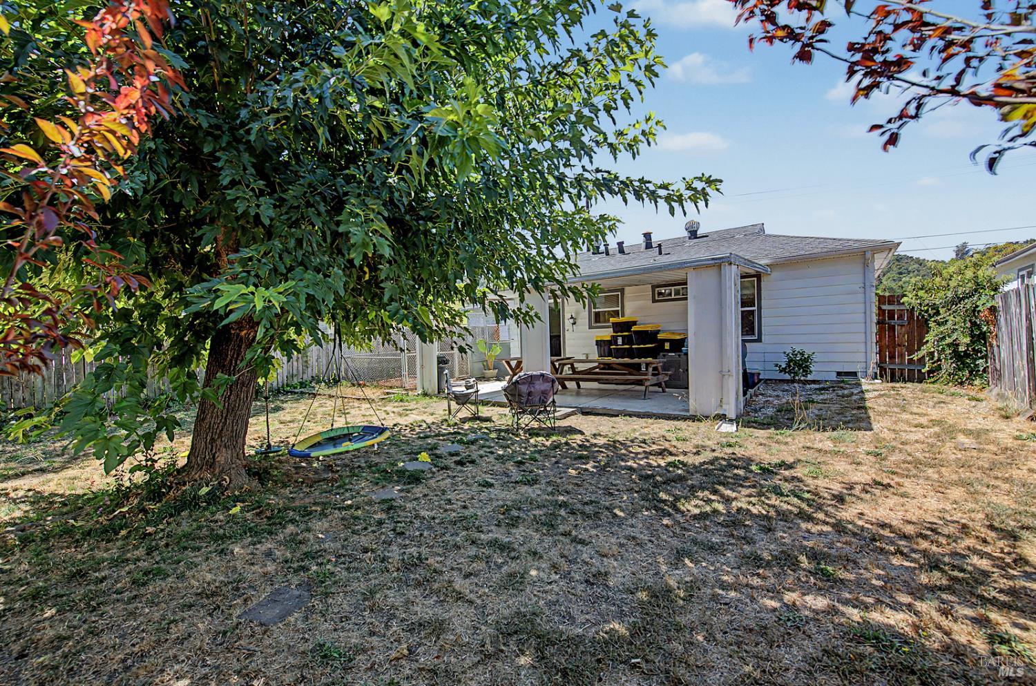 Property photo 28