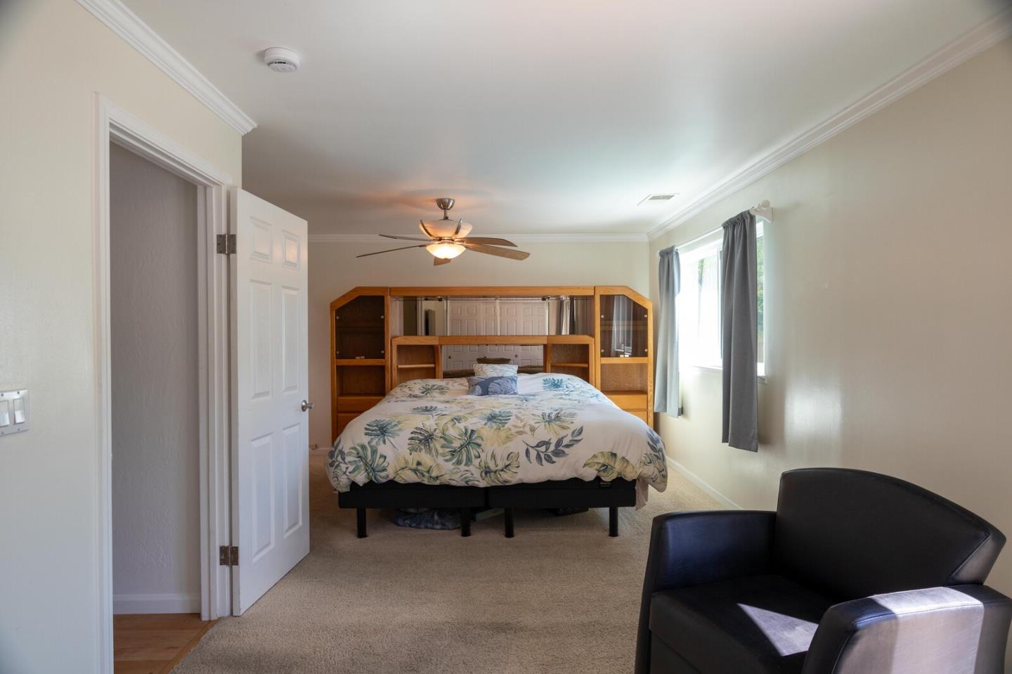 Property photo 36