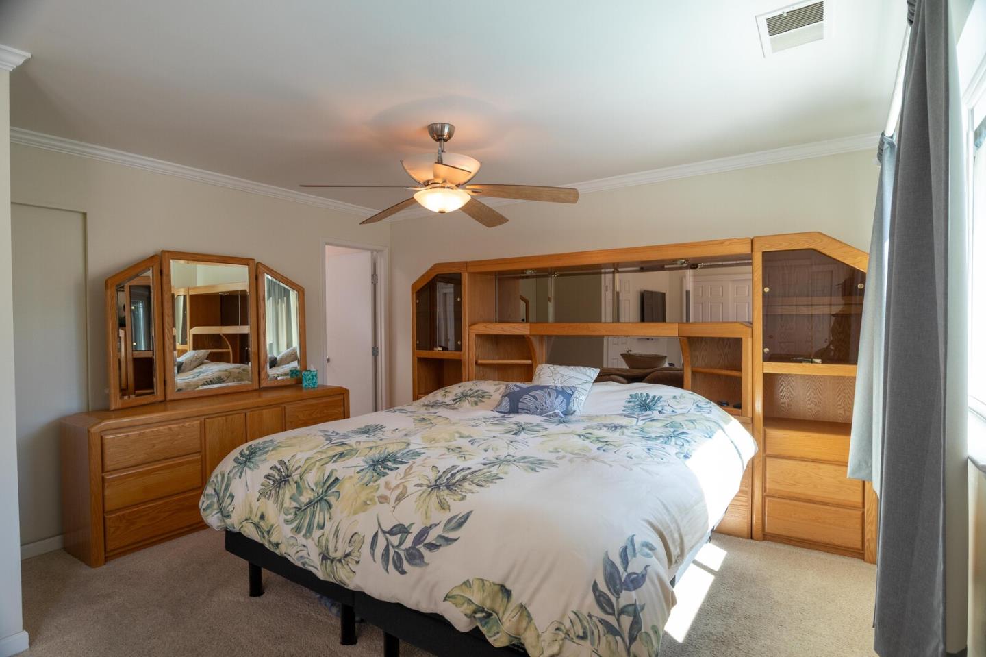 Property photo 37