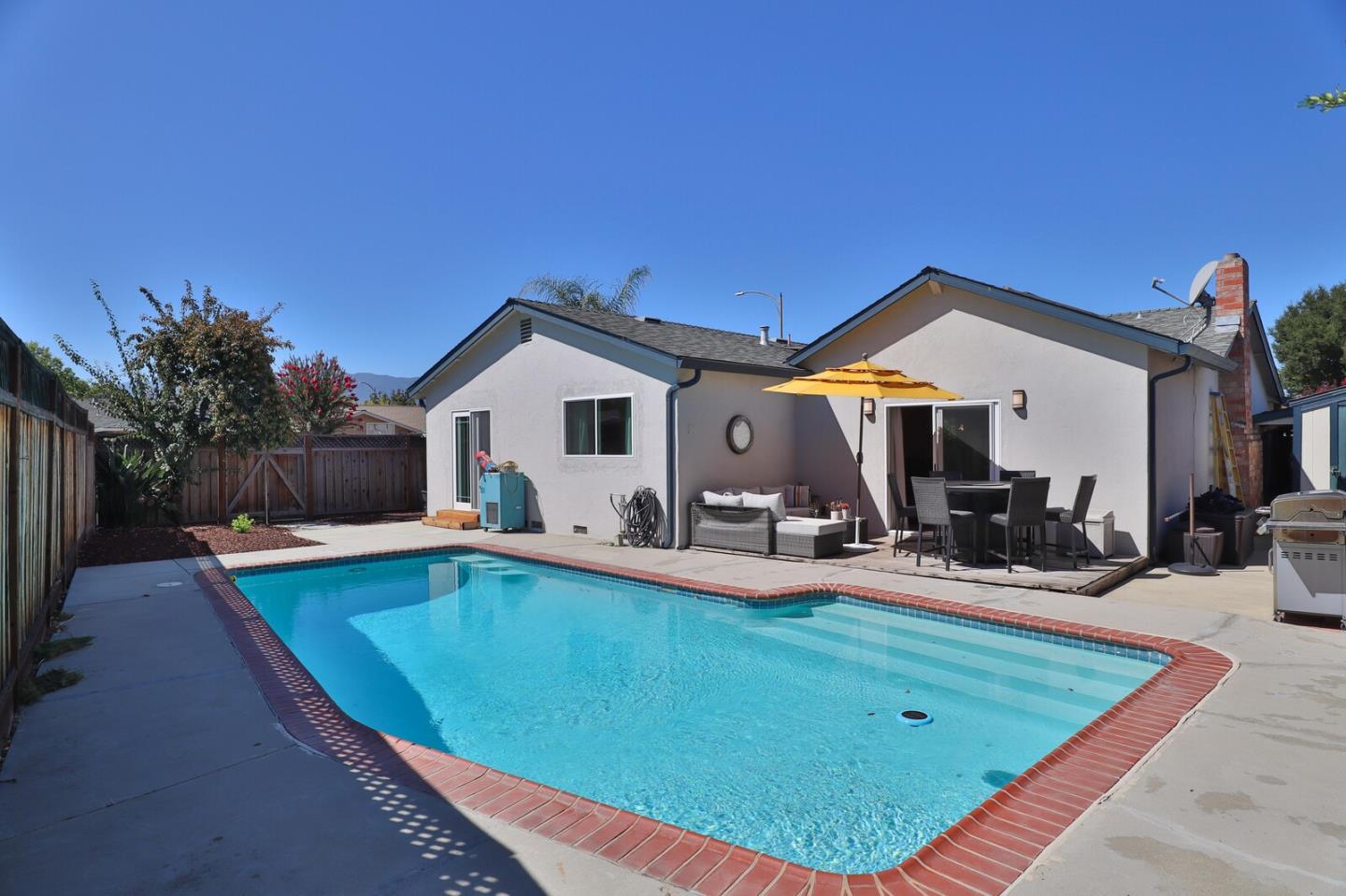 Property photo 46