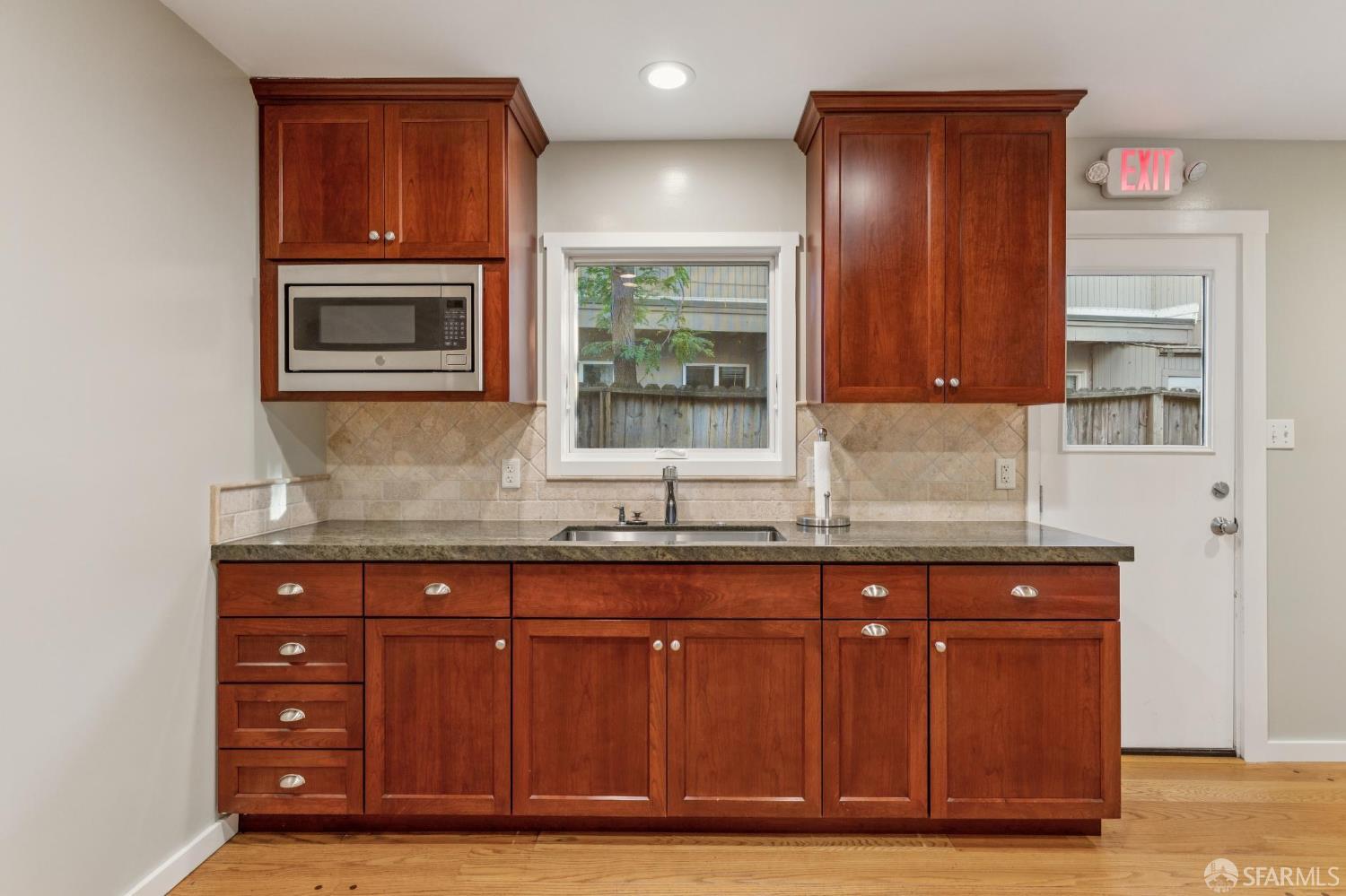 Property photo 28