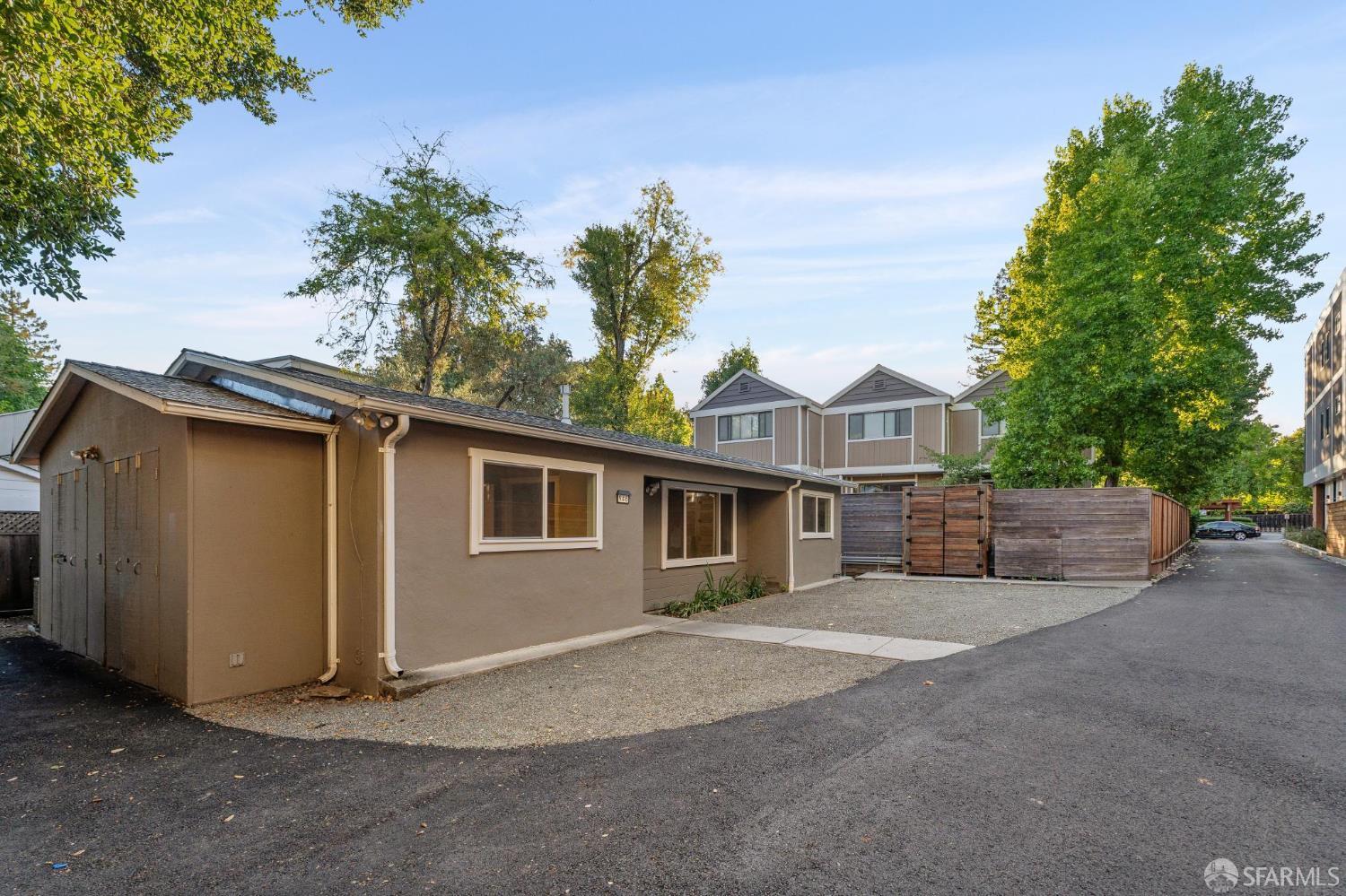 Property photo 40