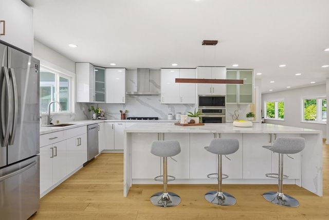 Property photo 44