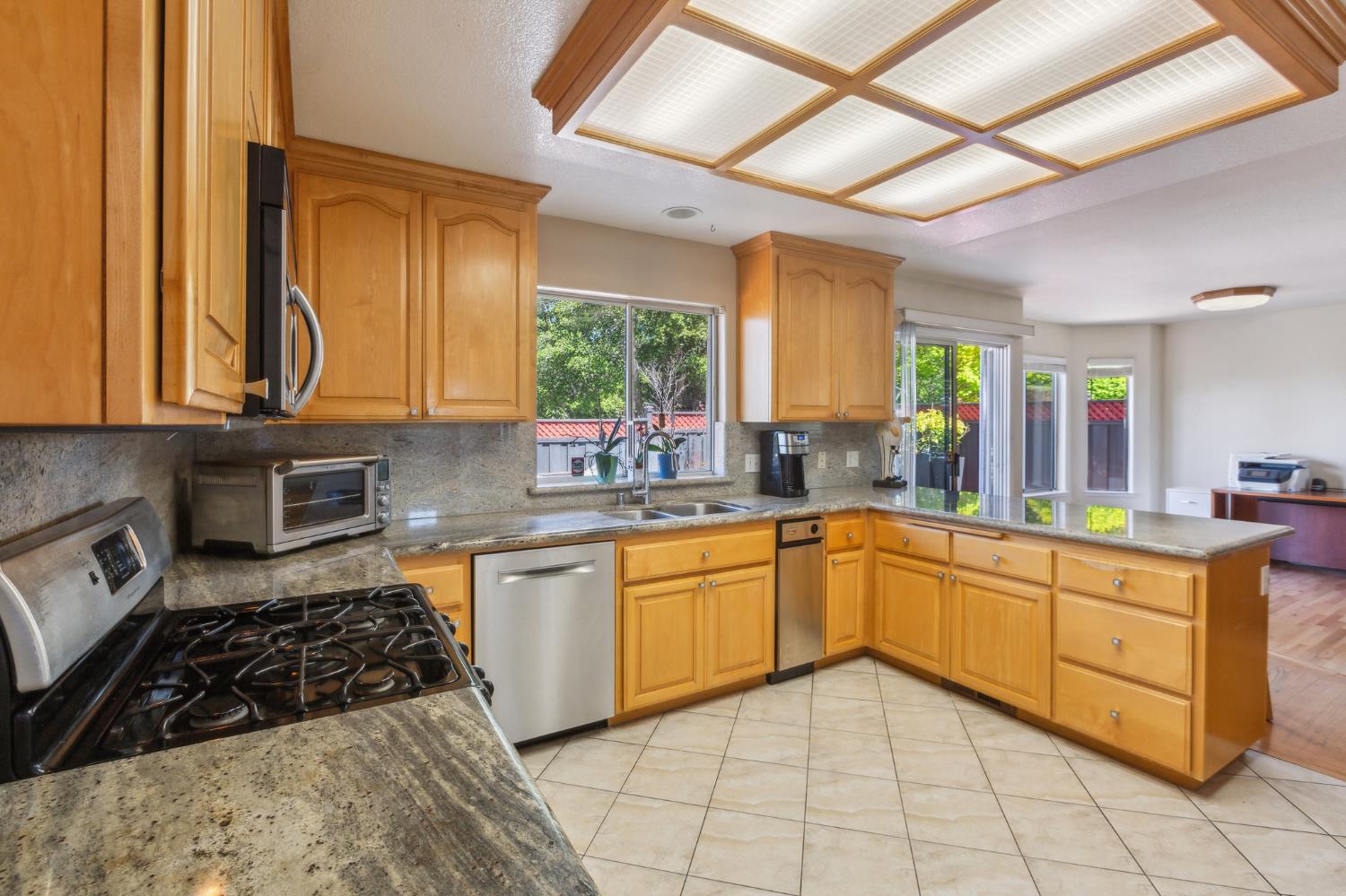 Property photo 46