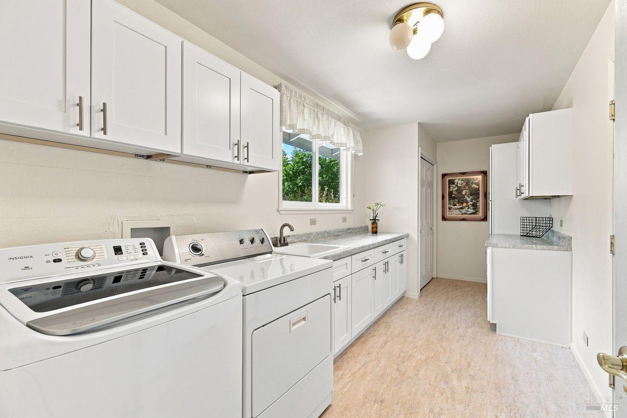 Property photo 28