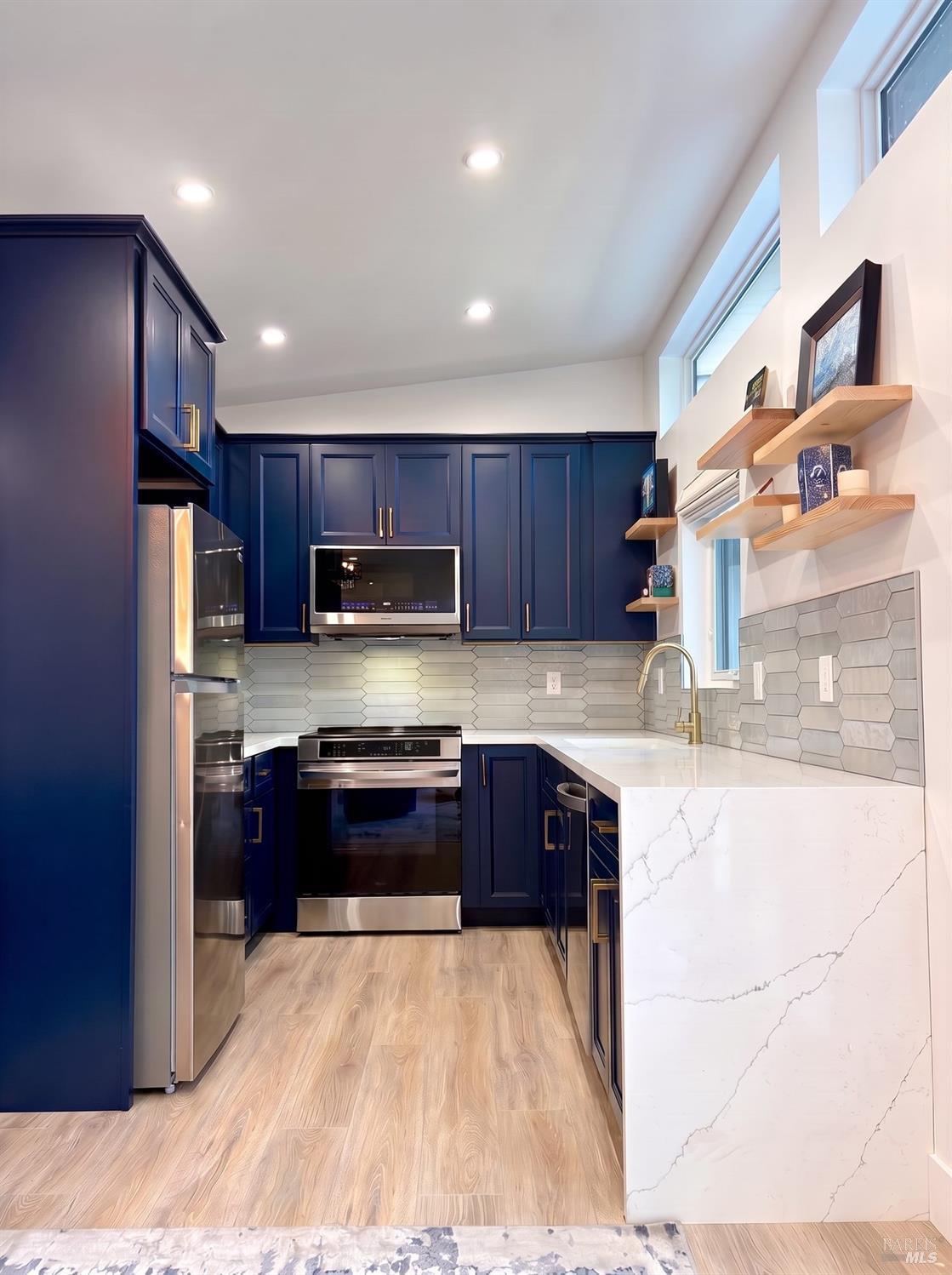 Property photo 25