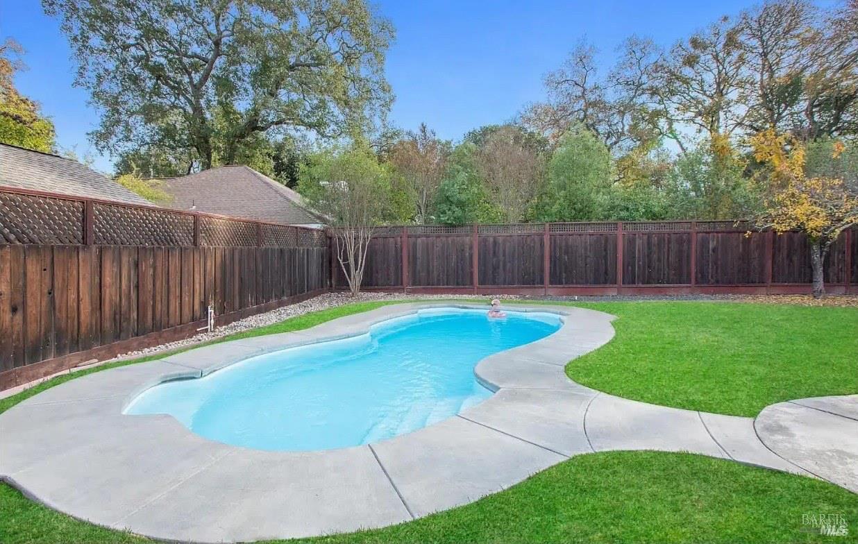 Property photo 33