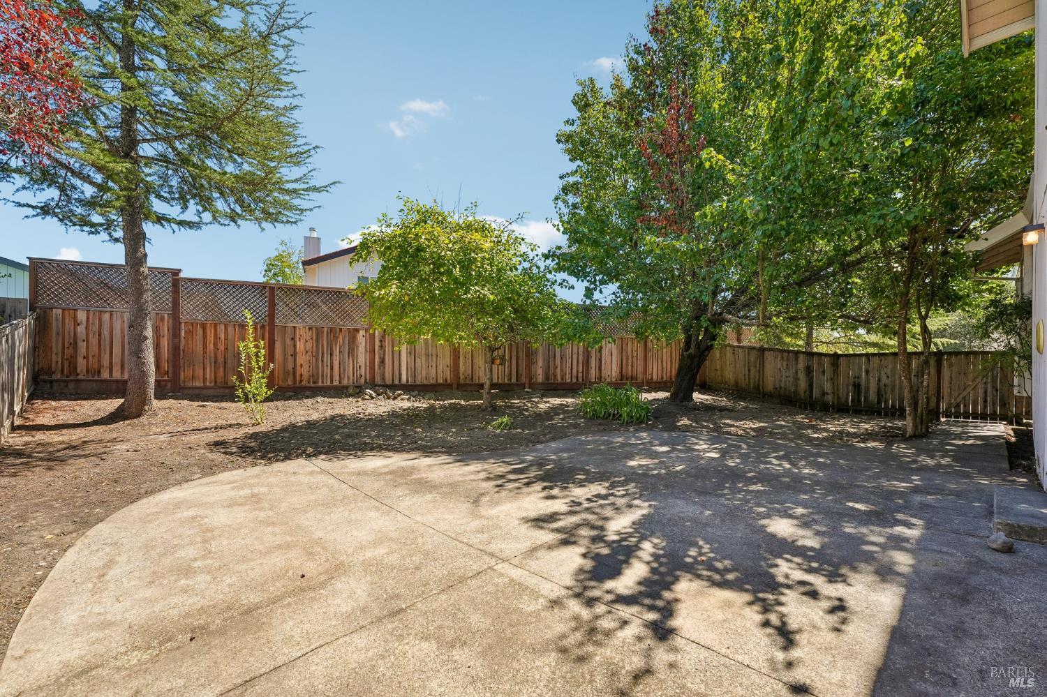 Property photo 40