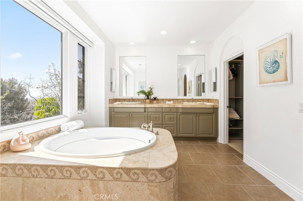 Property photo 51