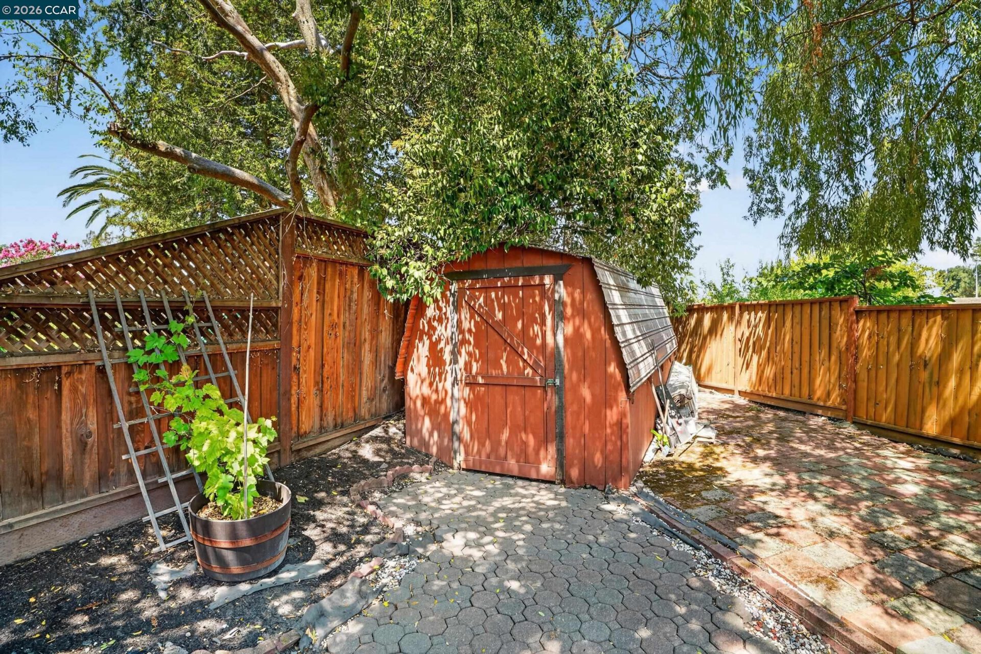 Property photo 41