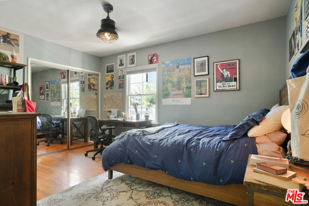 Property photo 32
