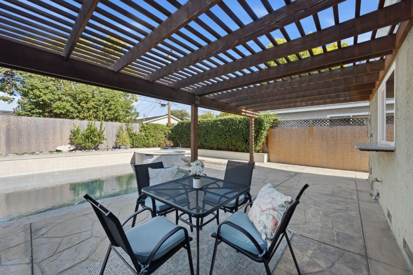 Property photo 42
