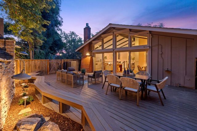 Property photo 44