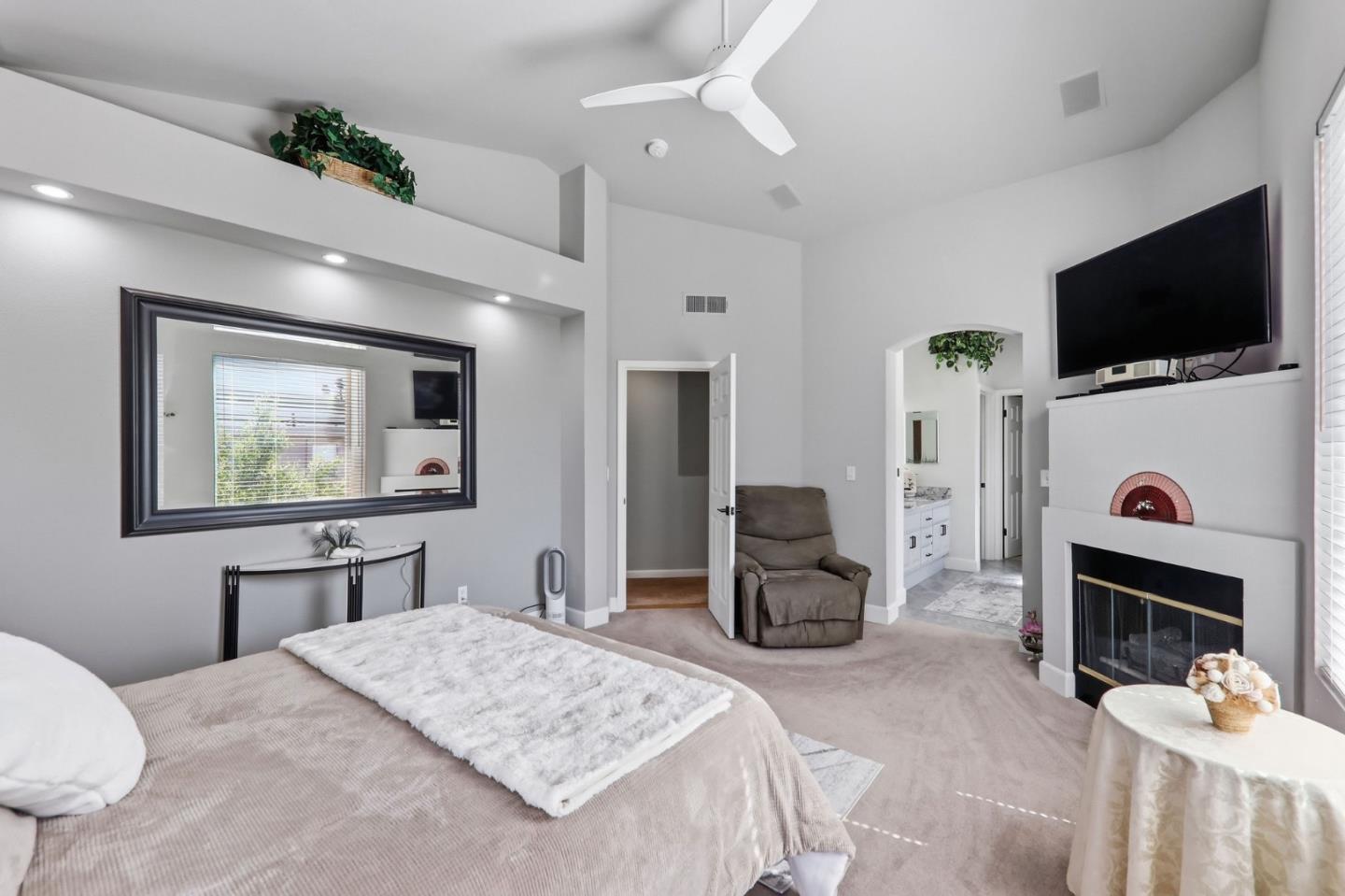 Property photo 45