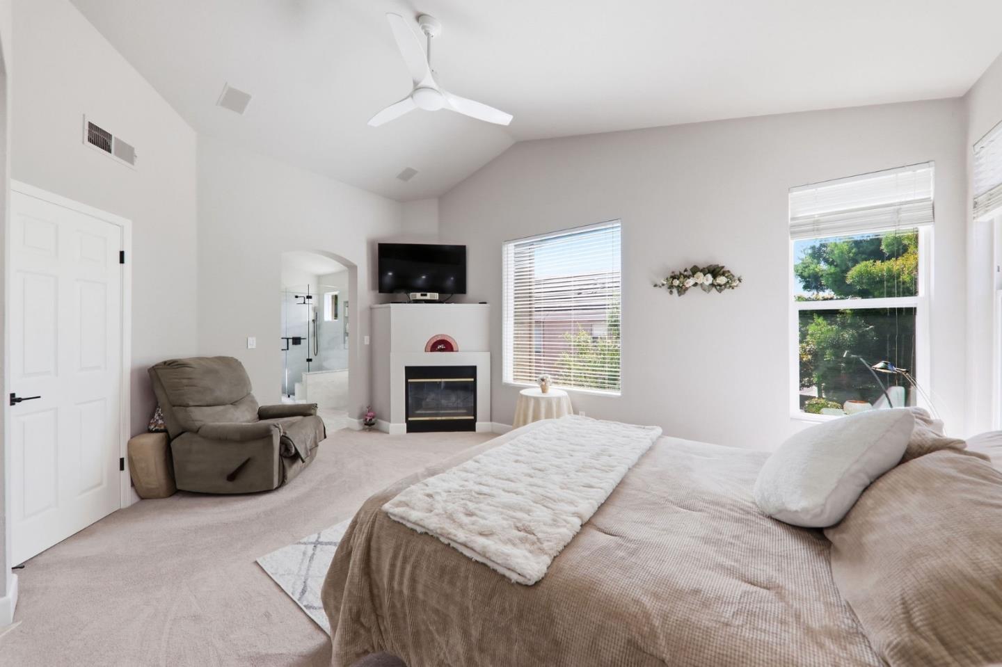 Property photo 46