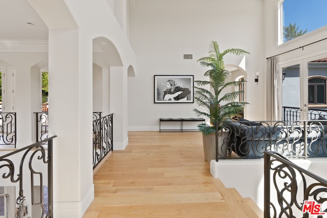 Property photo 43