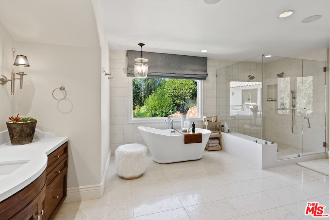 Property photo 51