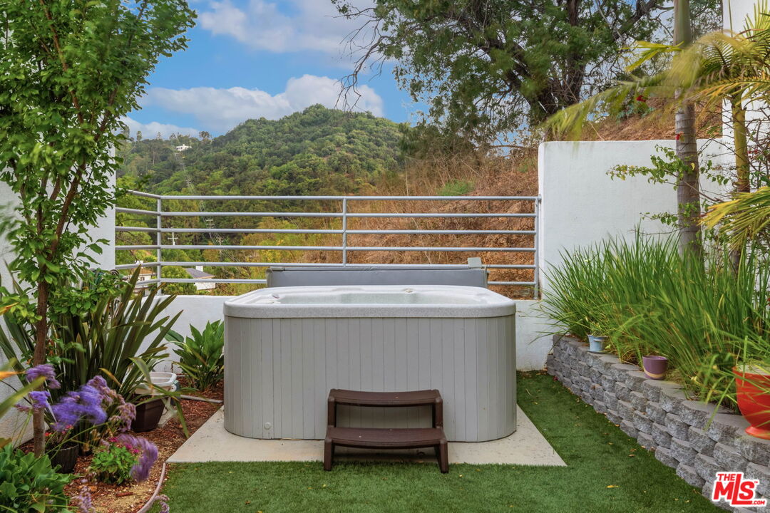 Property photo 30