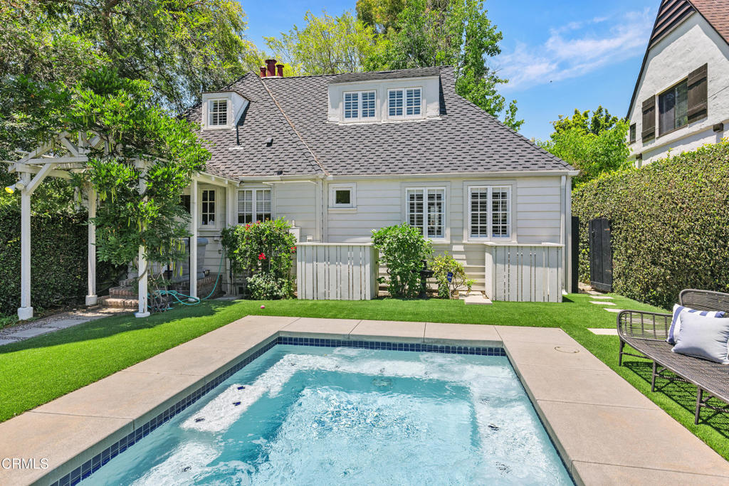 Property photo 37