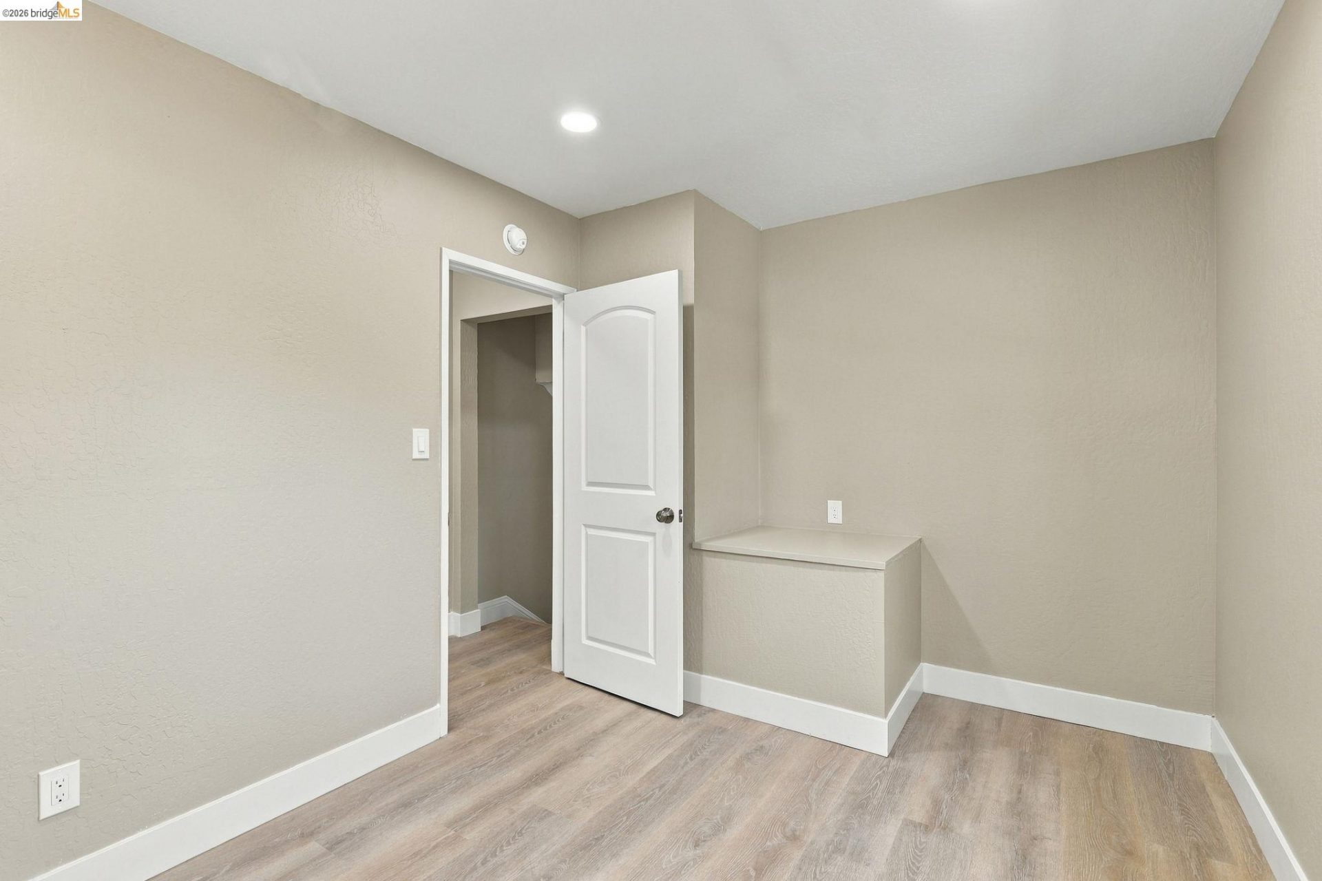 Property photo 38