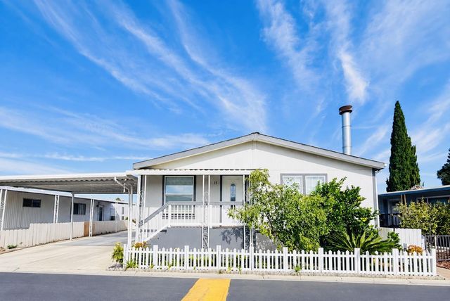 Property photo 40