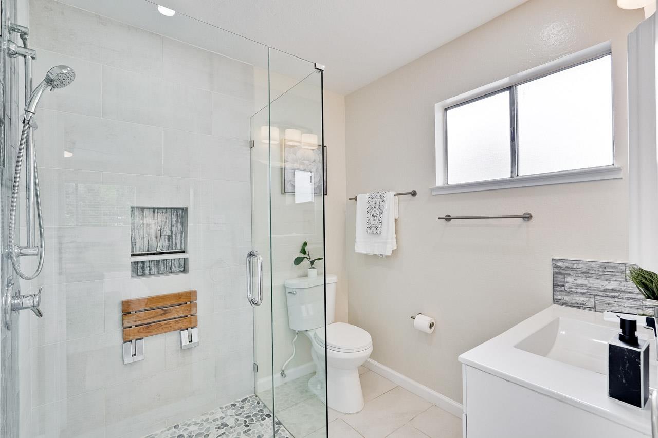 Property photo 43