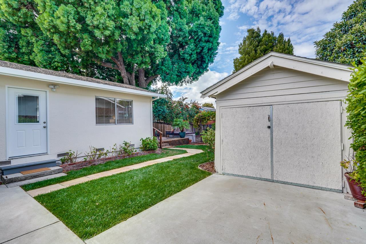 Property photo 48