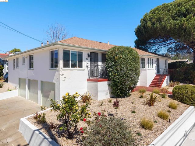 Property photo 35