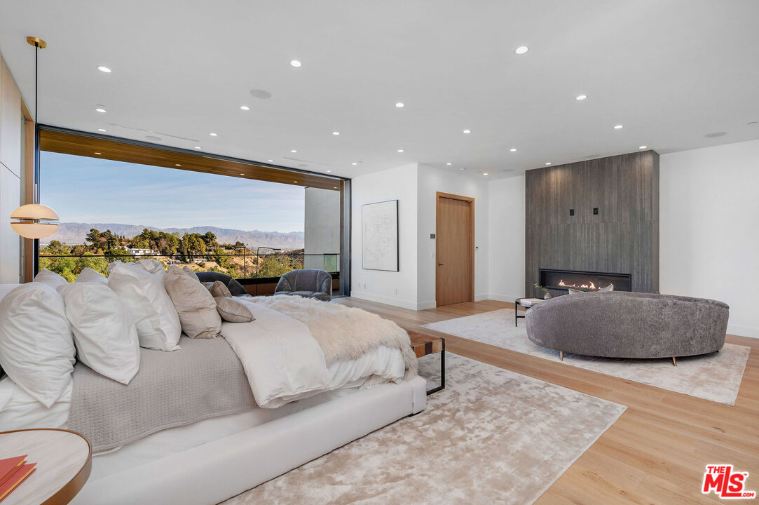 Property photo 47