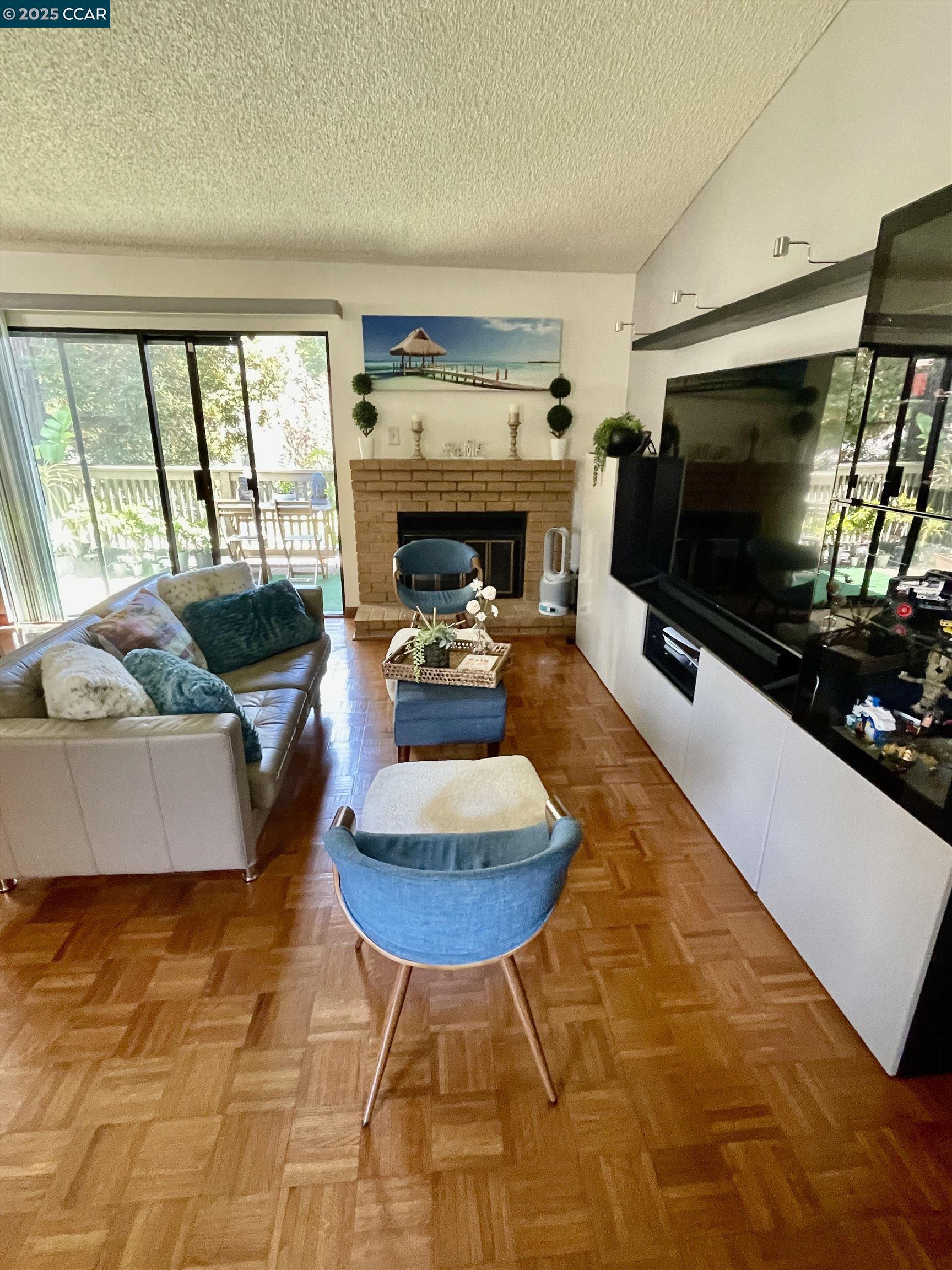 261 Sea Ridge Rd