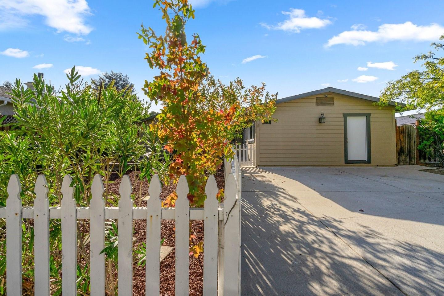 Property photo 48